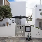 Island Mykonos 4*